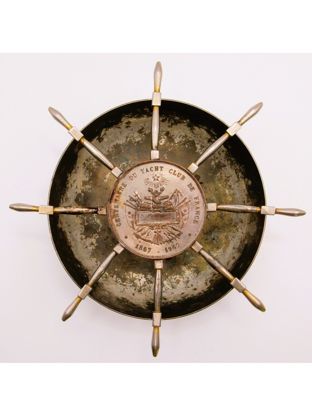Vintage Nautical Ship's Wheel Ashtray Yacht Club de France Medallion